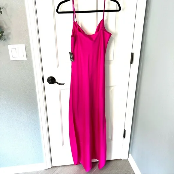 Express cowl neck pink maxi dress w/ slit and adjustable straps. SIZE small - Picture 2 of 7